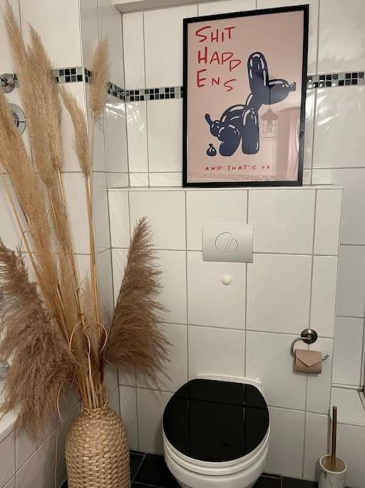 Toilet, Bathroom