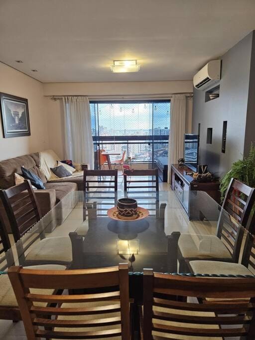 Apt amplo e confortável no umarizal com bela vista da baia Apartment in Belém