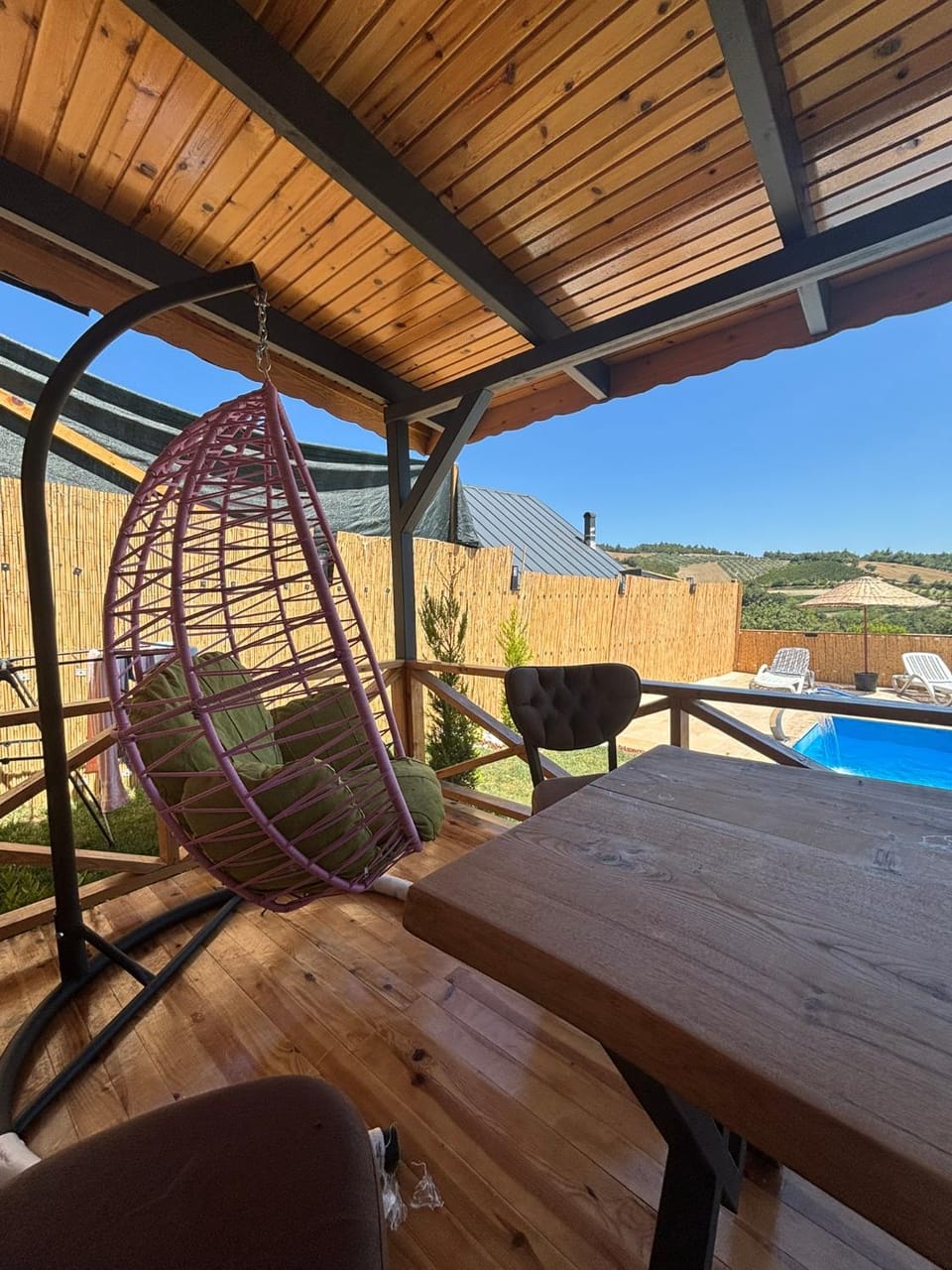 Patio, Day, Natural landscape, View (from property/room), Balcony/Terrace, Dining area, Pool view, Swimming pool, sunbed