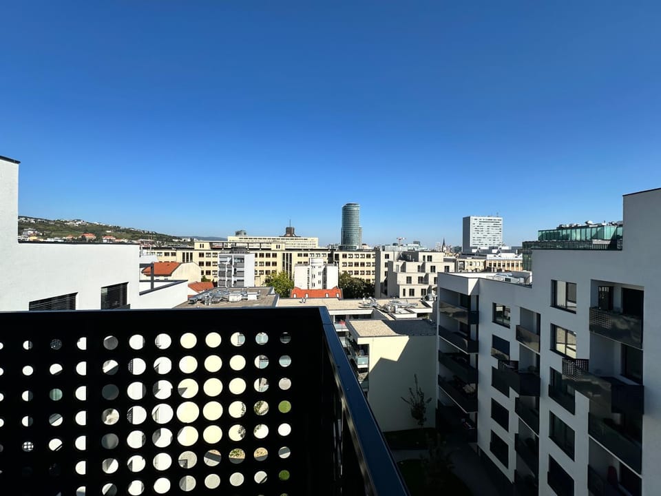 City view, Landmark view, Street view
