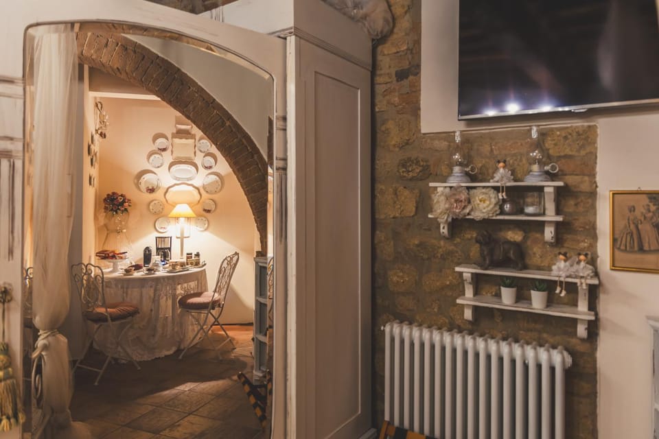 La Romantica Lolo' Bed and Breakfast in Montepulciano