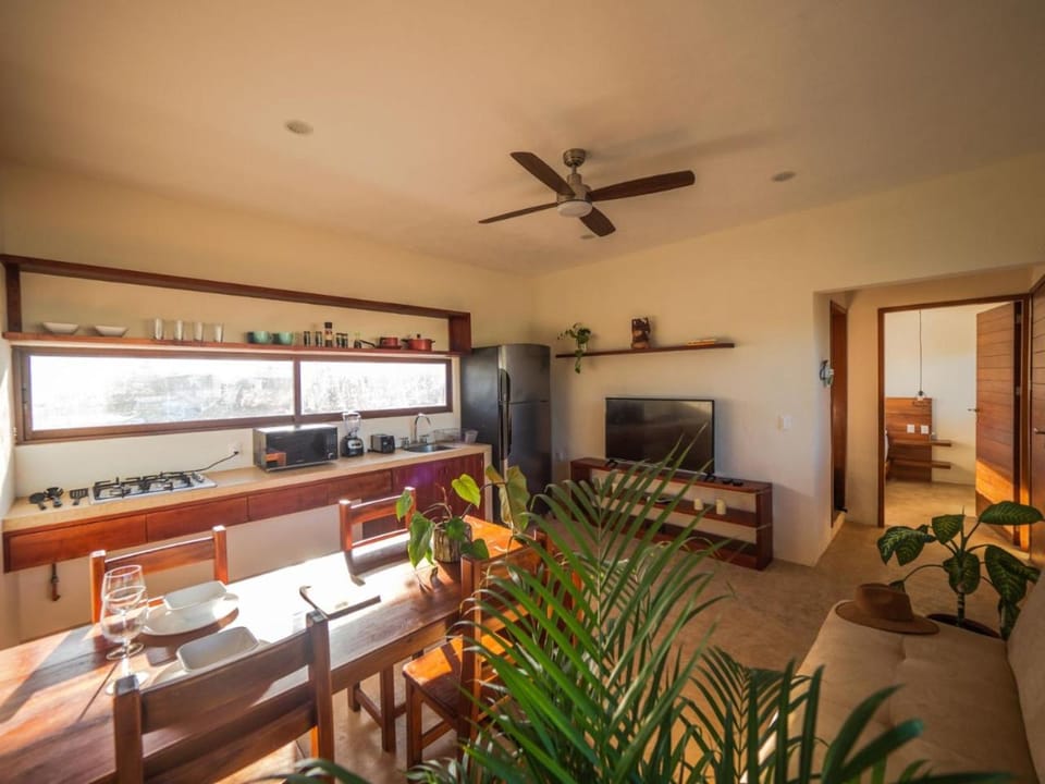 TV and multimedia, Kitchen or kitchenette, Living room
