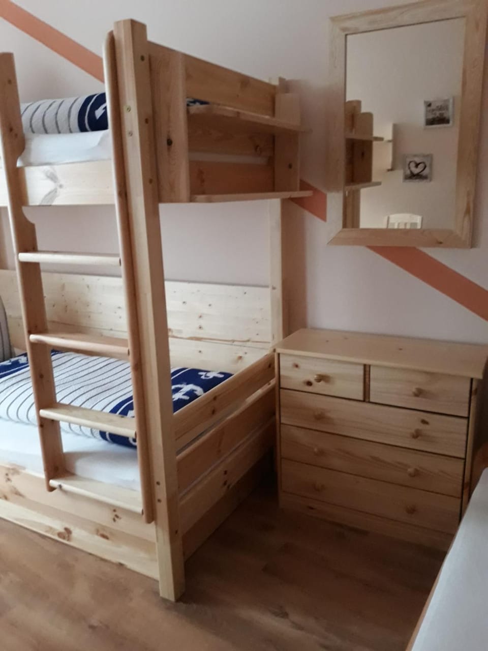 Bed, Photo of the whole room, Bedroom, bunk bed
