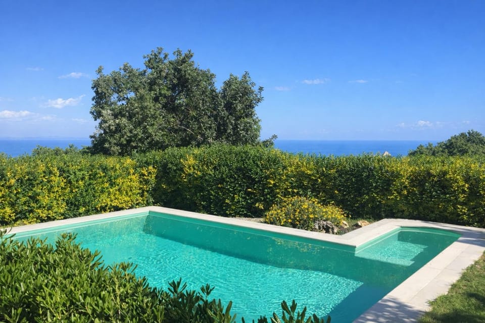 Property building, Garden, Garden, Garden view, Pool view, Sea view, Sea view, Swimming pool