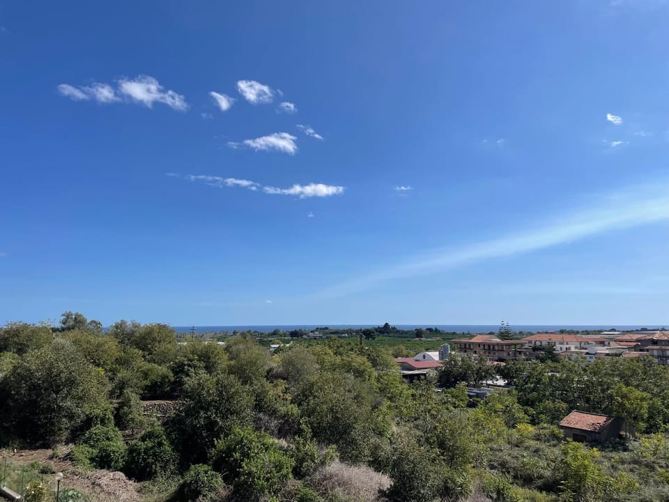 Natural landscape, Balcony/Terrace, Sea view