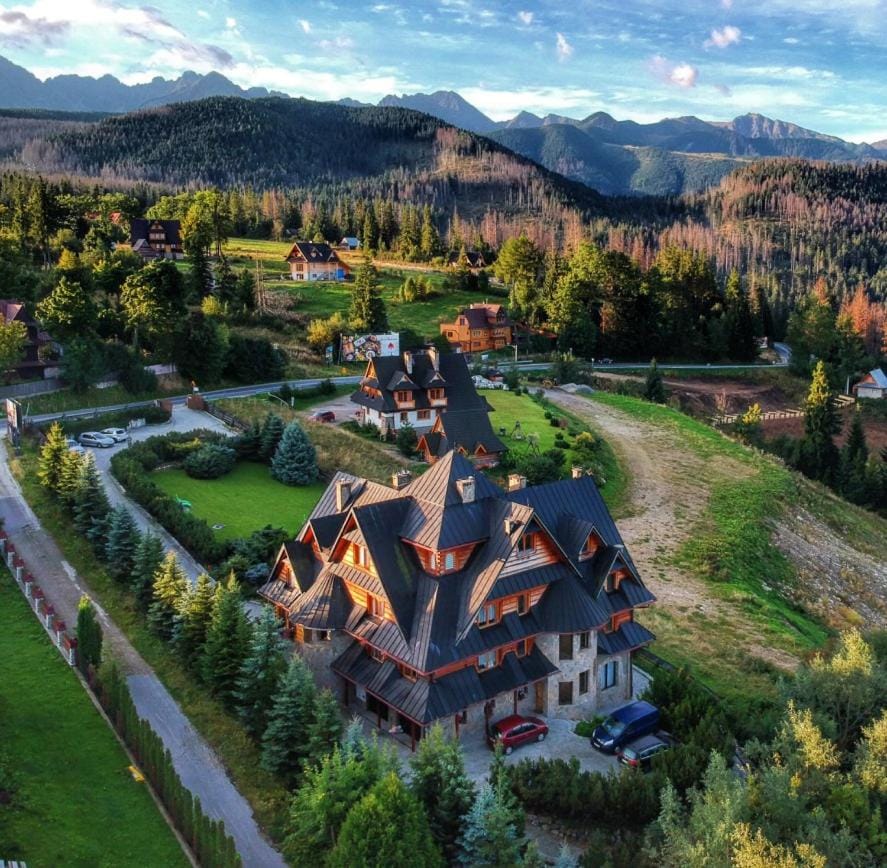 Property building, Off site, Bird's eye view