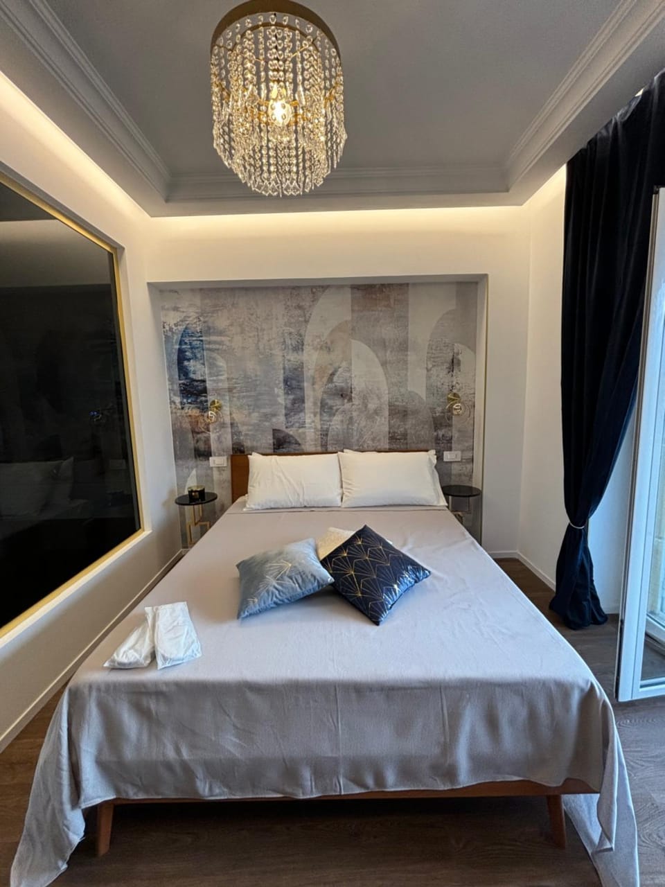 Atrium Regal Room Bed and Breakfast in Rome