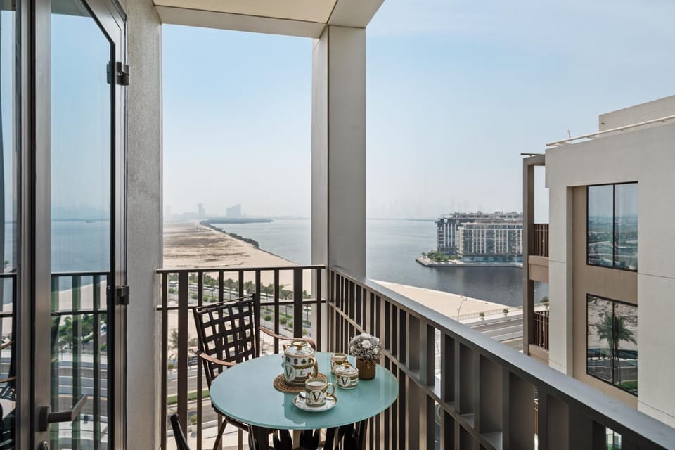 Coffee/tea facilities, View (from property/room), Balcony/Terrace, Sea view