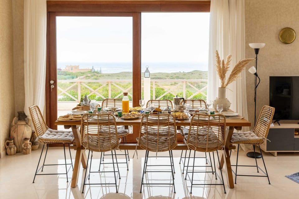 TV and multimedia, Living room, Seating area, Dining area, Sea view, Sea view, Breakfast