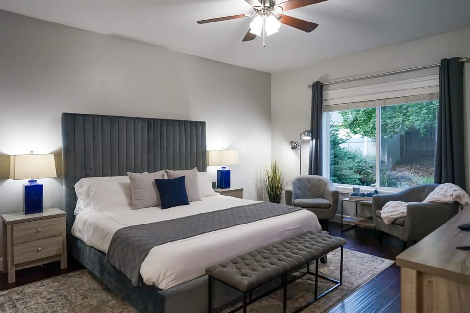 Modern CDA Retreat Near Downtown & Fully Stocked House in Coeur dAlene