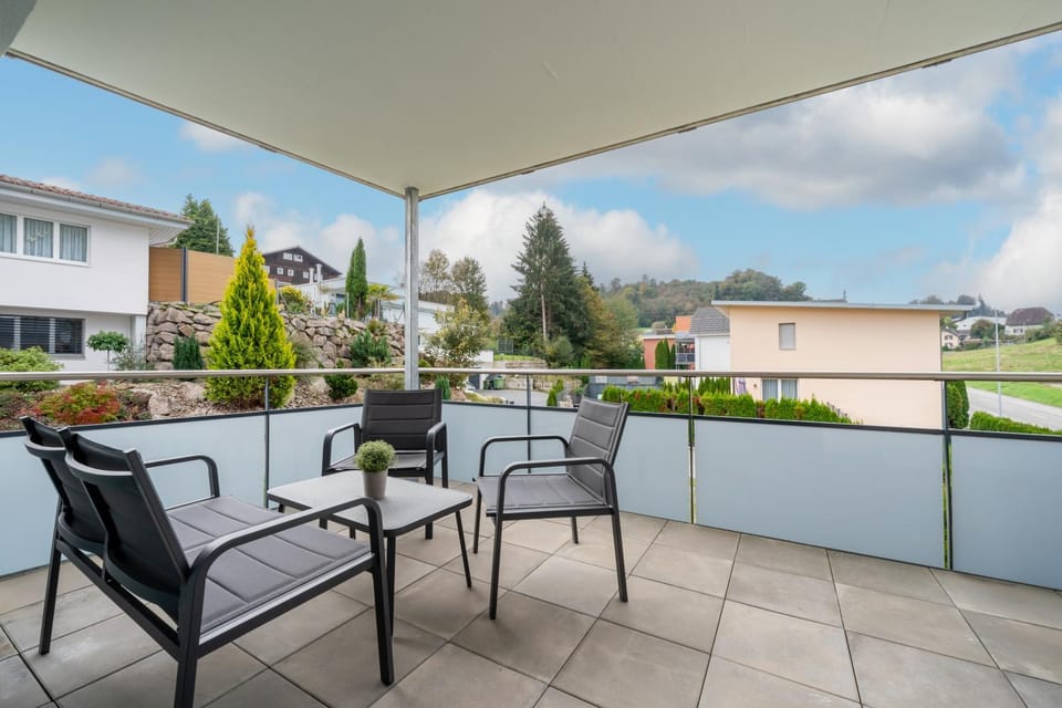 Day, Balcony/Terrace, Seating area