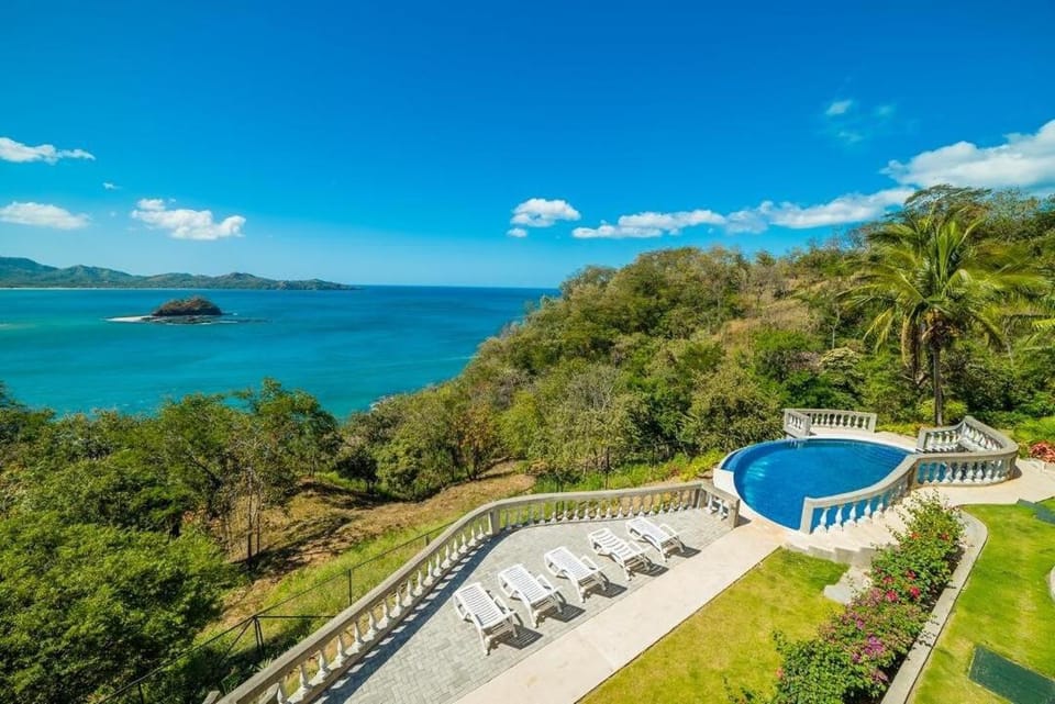 Sea view, Swimming pool