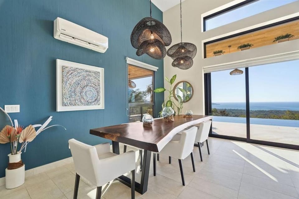 Dining area, Sea view