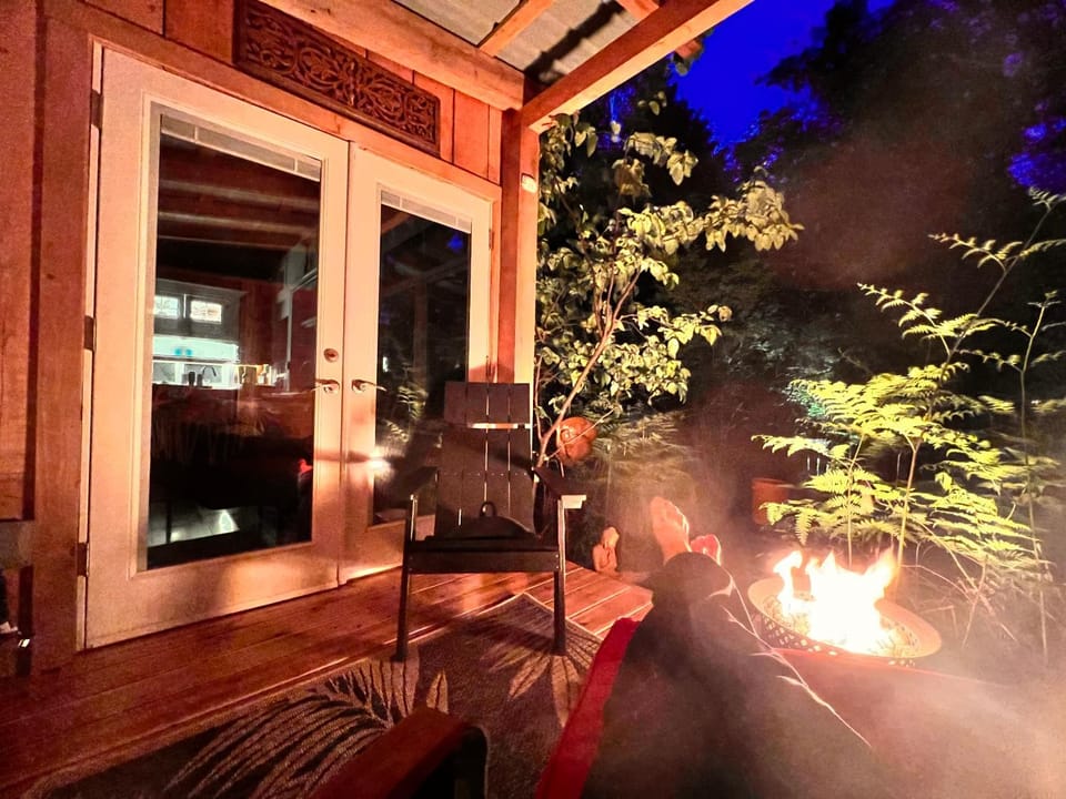 Sojourn Rustic Spa Retreat Nature lodge in Point Roberts