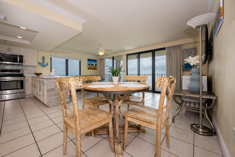 Phoenix I 1108 condo Apartment in Orange Beach