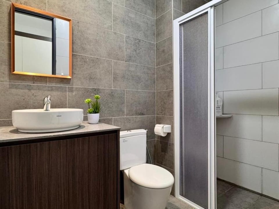 The Podium-Studio-Free 1 Parking-6 Pax-D323B Apartment in Kuching