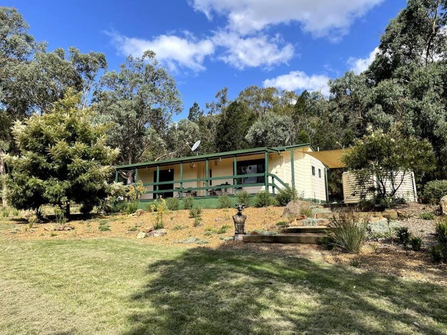 Green Tree Cottage rural serenity near town House in New South Wales