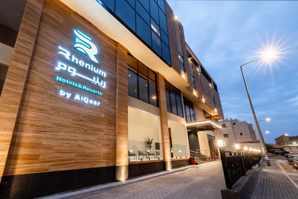 Property building, Day, Night, Street view, Location, Parking