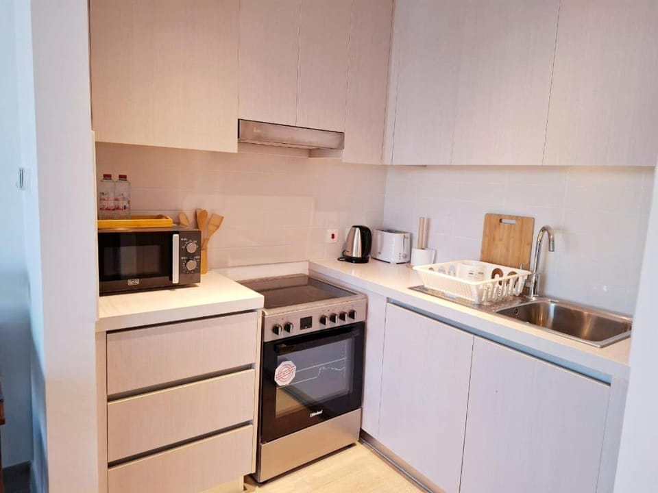 B11 Studio near Formula 1 With Canal and Pool View Apartment in Abu Dhabi