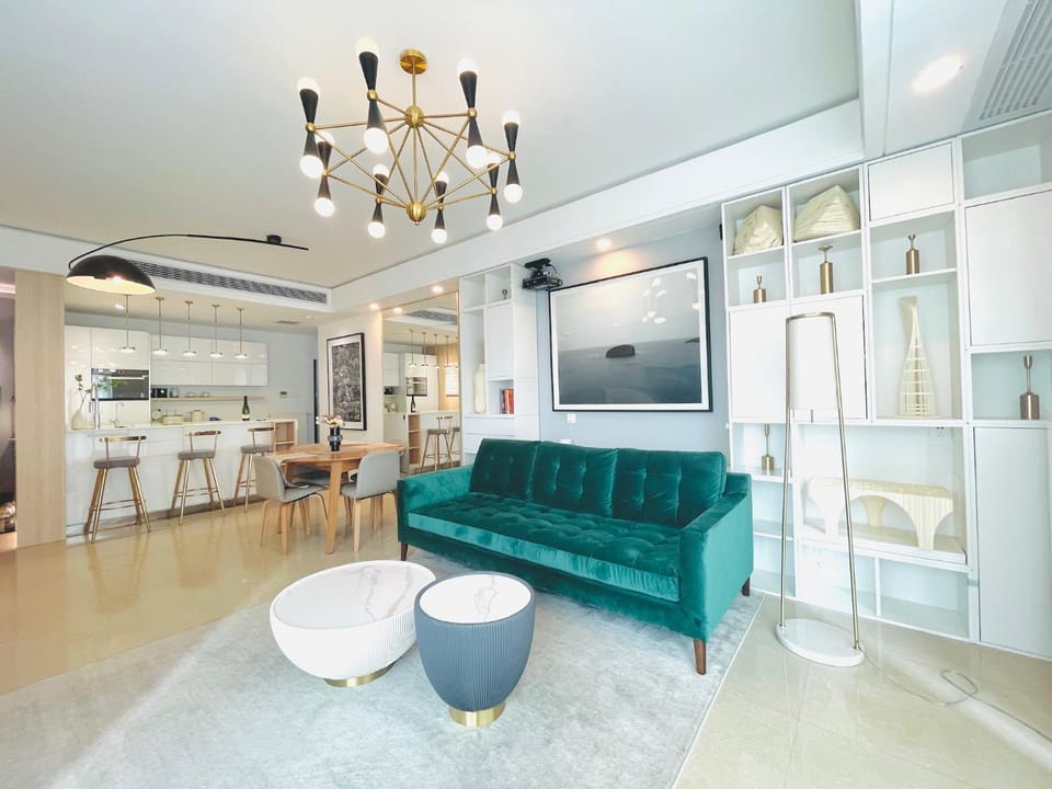 TV and multimedia, Living room, Dining area