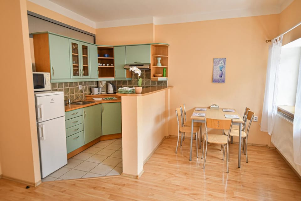 Apartmány Ados Apartment in Lower Silesian Voivodeship