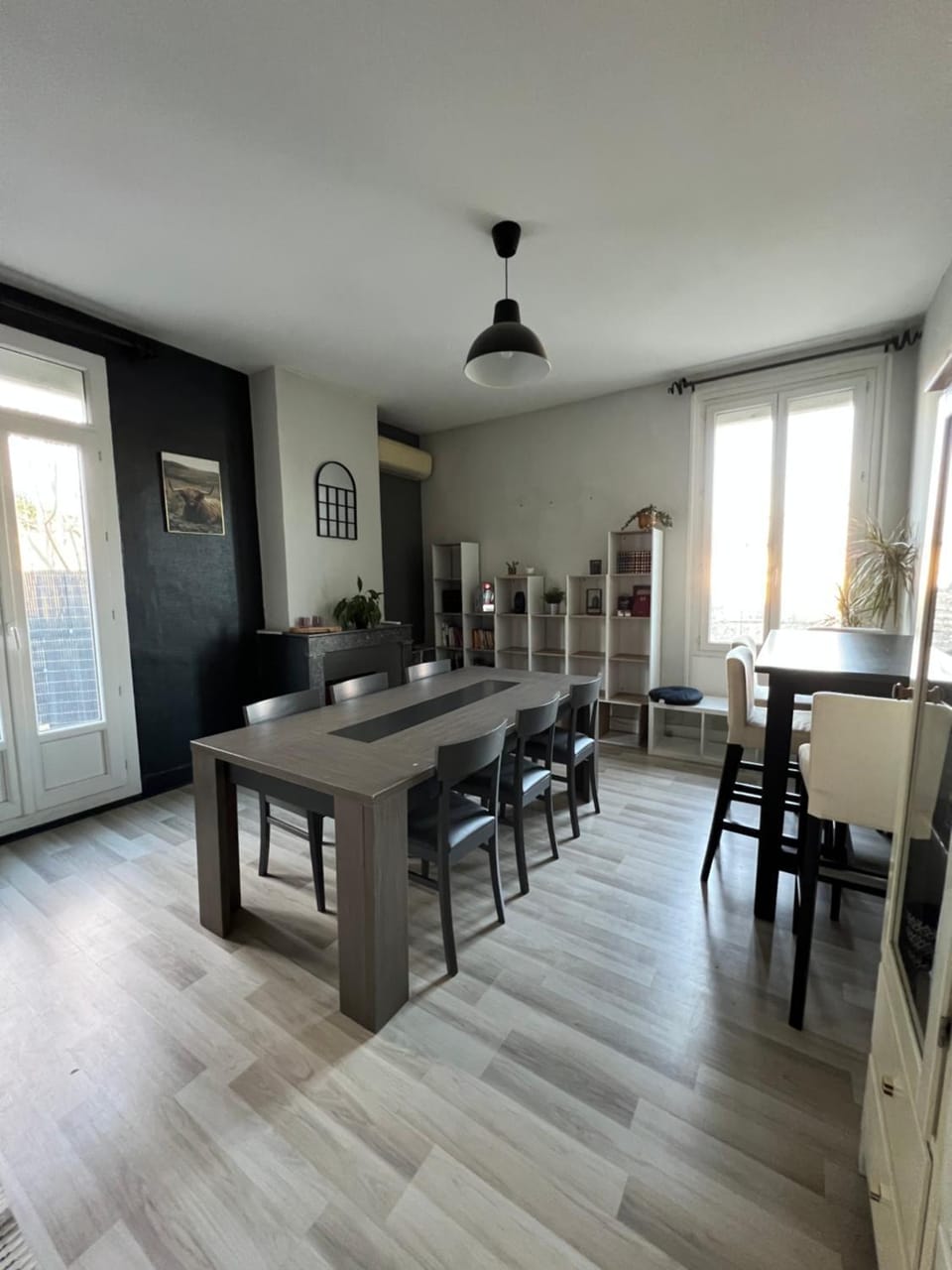 Grand appartement avec terrasse centre ville Arles Apartment in Arles