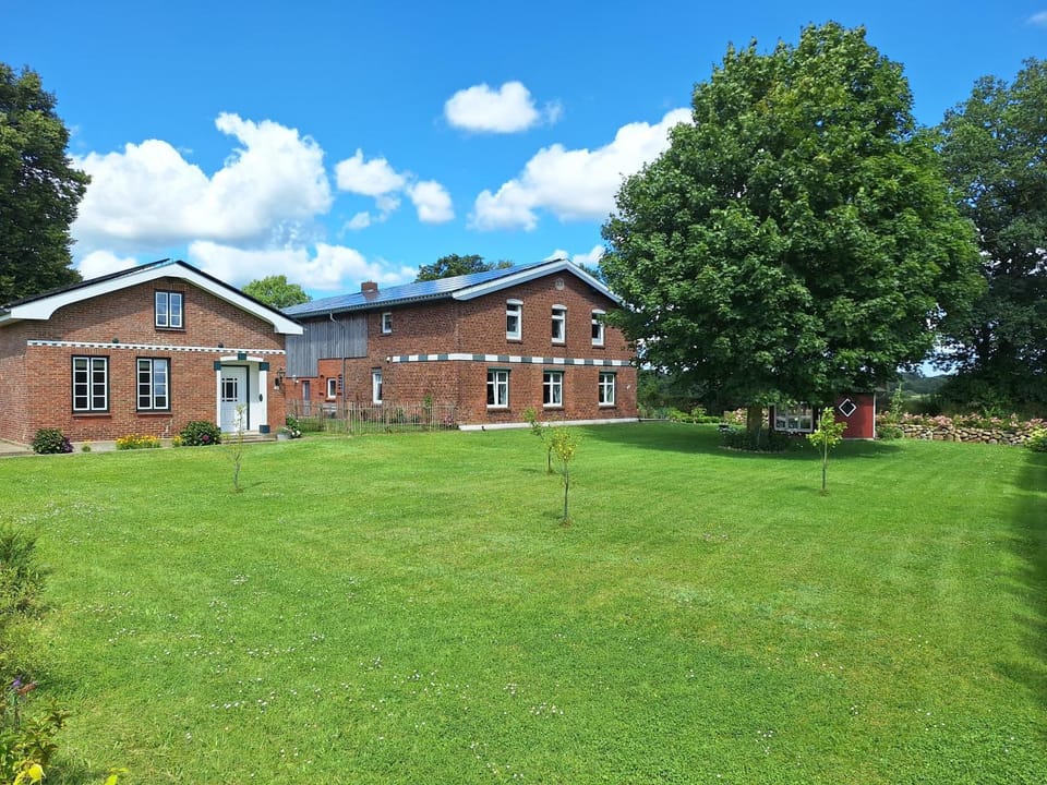 Property building, Garden