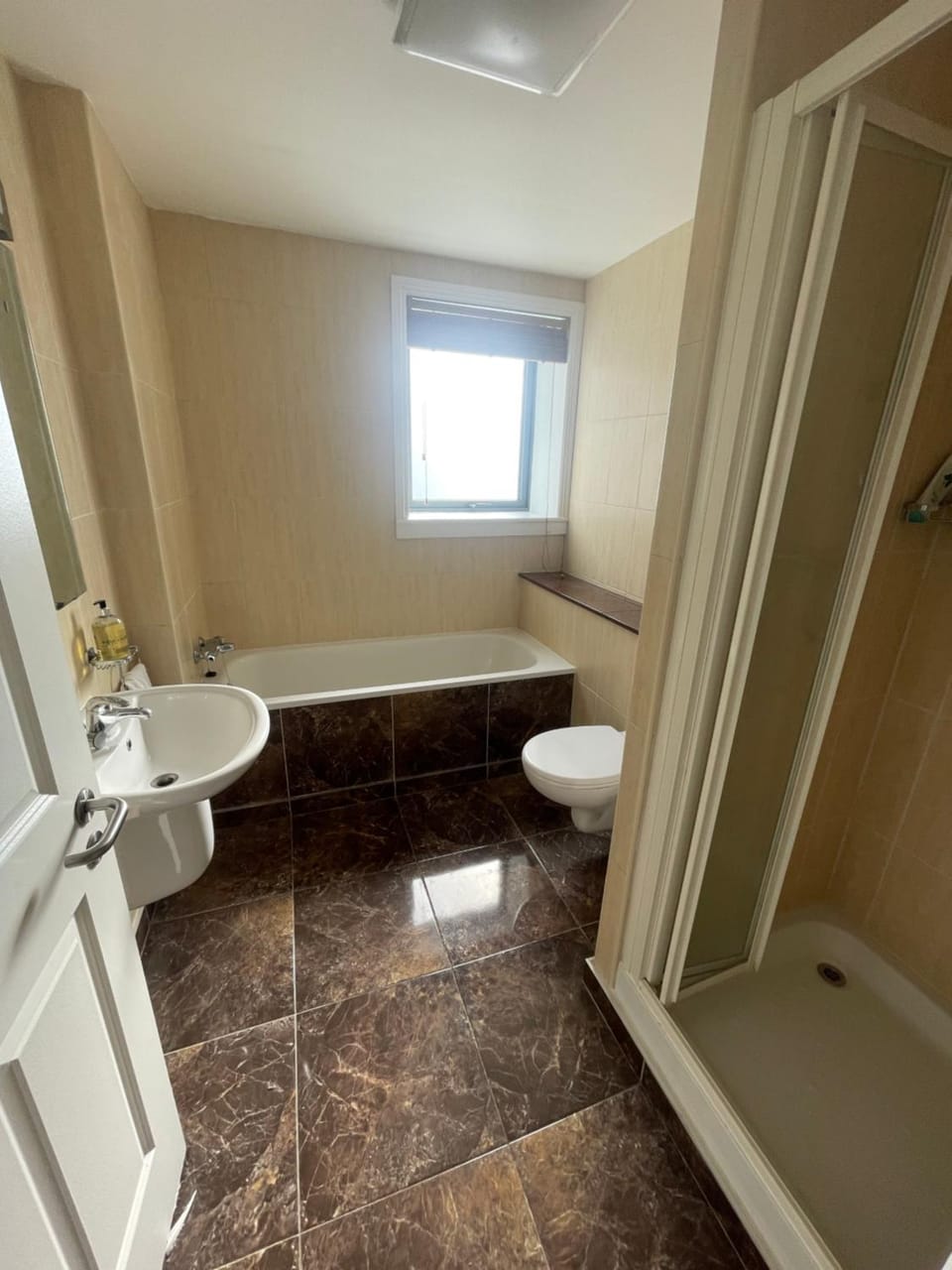 Fabulous and Sunny 2 bed Apartment, in City Centre Apartment in Cork City
