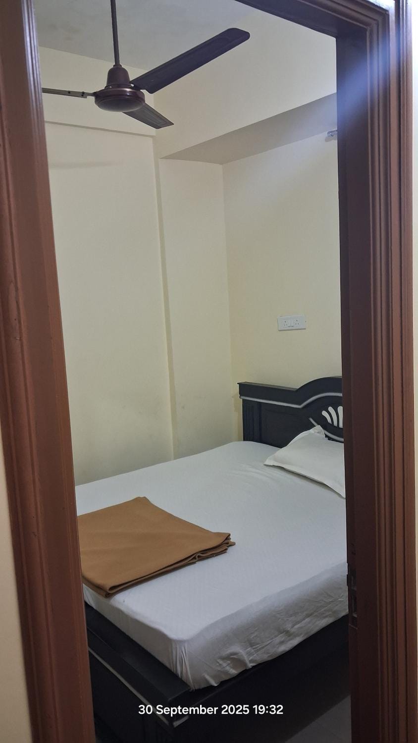 UDUPI YATHRINiVAS Hotel in Karnataka