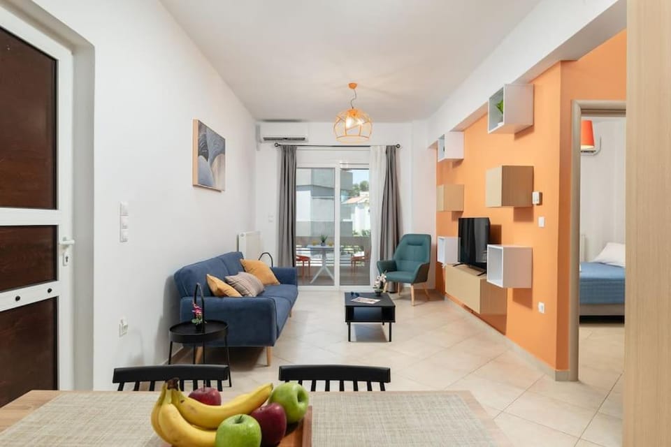 TV and multimedia, Living room, Photo of the whole room, air conditioner