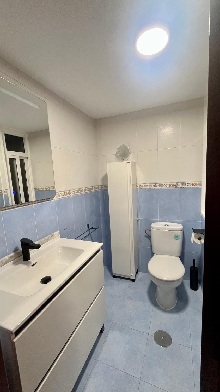 Toilet, Bathroom
