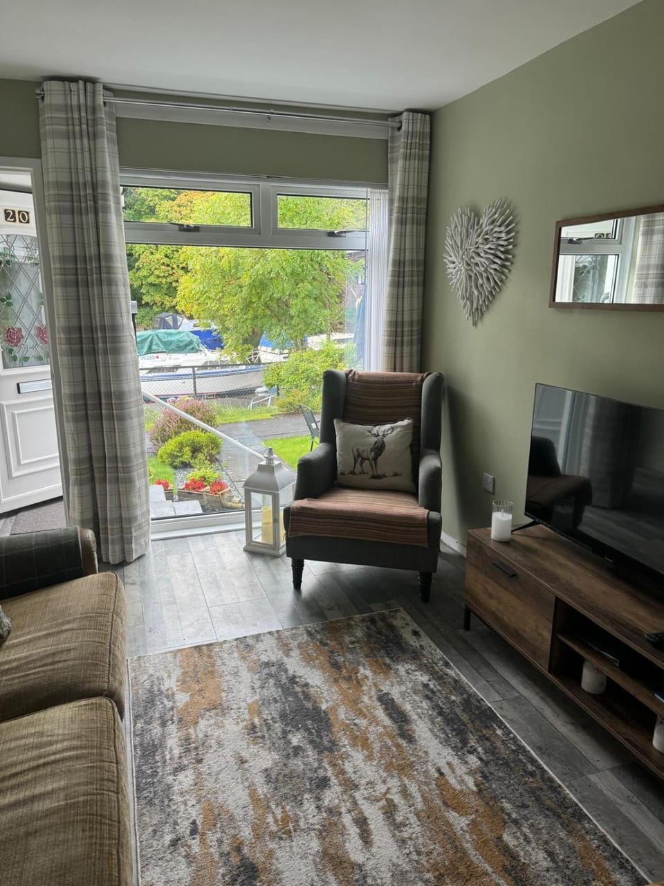 Loch Lomond Riverside Apartments B Apartment in Scotland