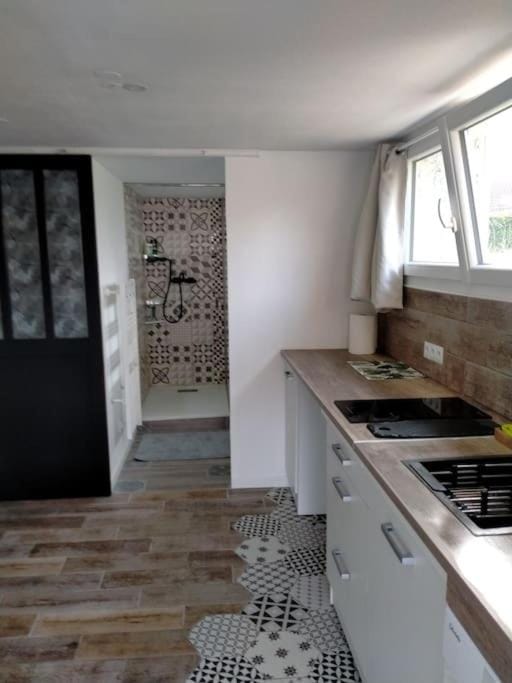 Kitchen or kitchenette, stove