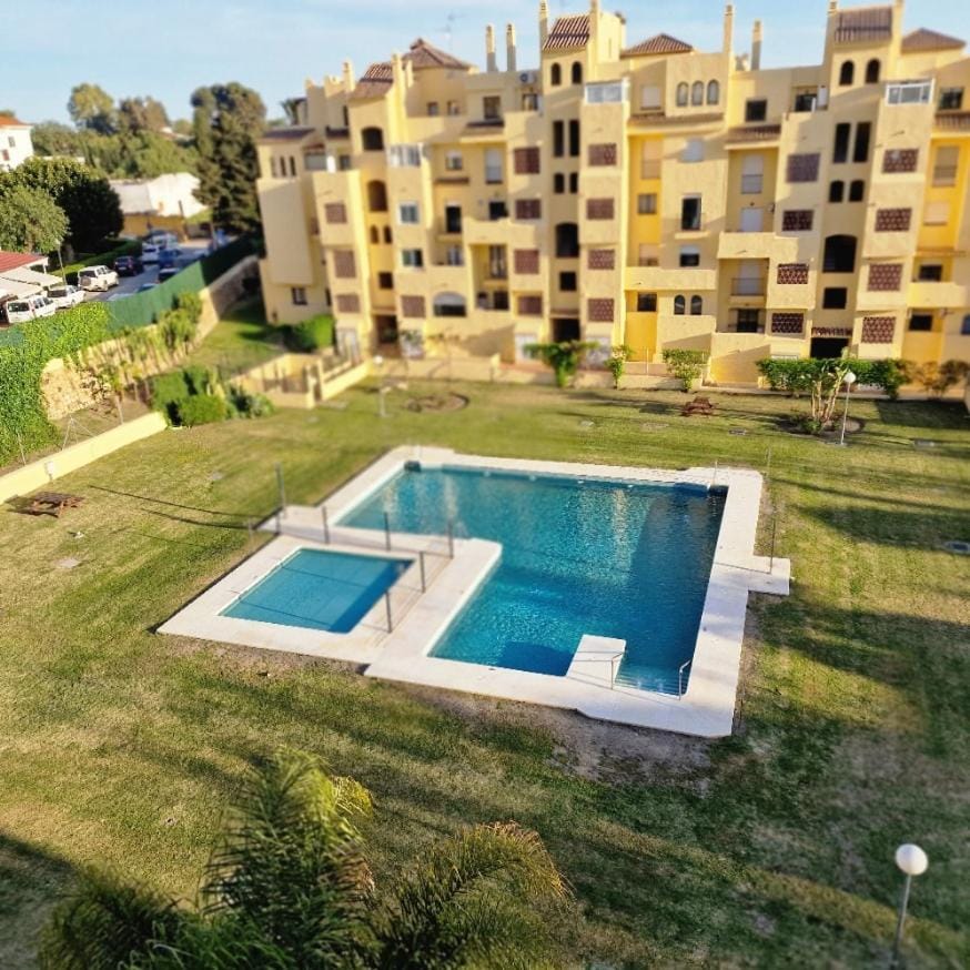 Garden view, Swimming pool