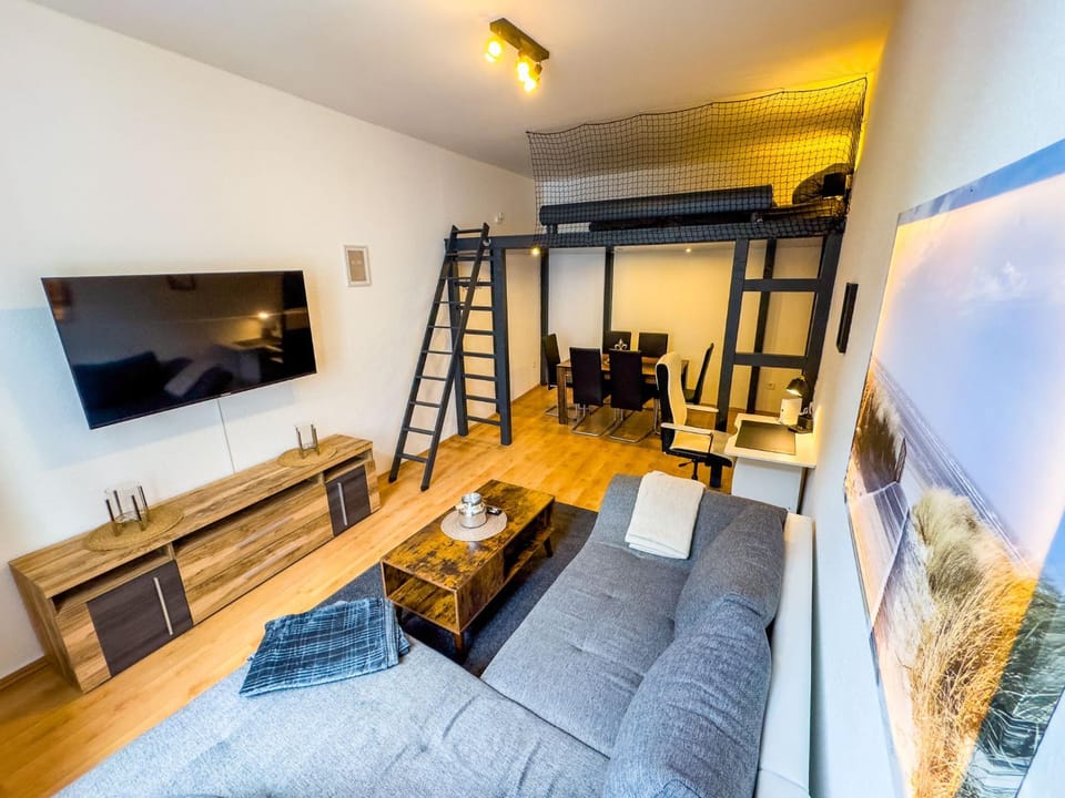Living room, Photo of the whole room