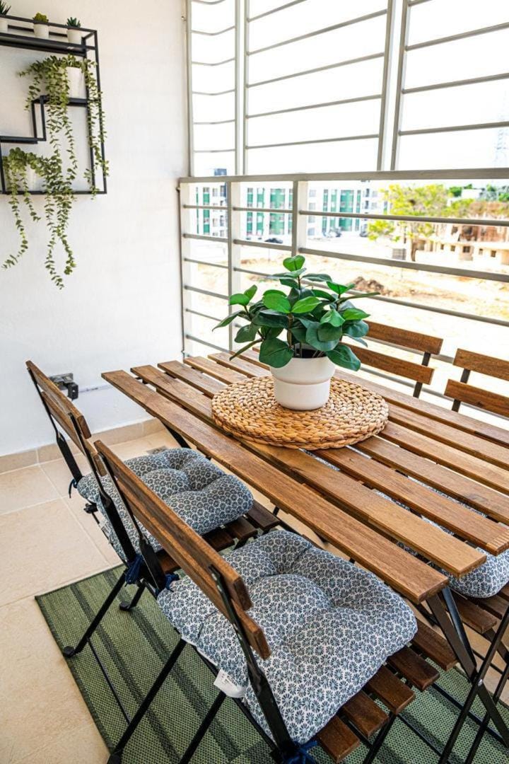 View (from property/room), Balcony/Terrace