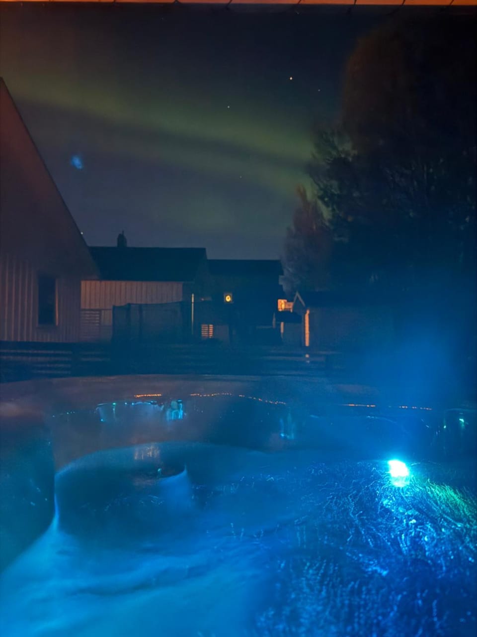 Arctic Apartment with outdoor jacuzzi Apartment in Tromso