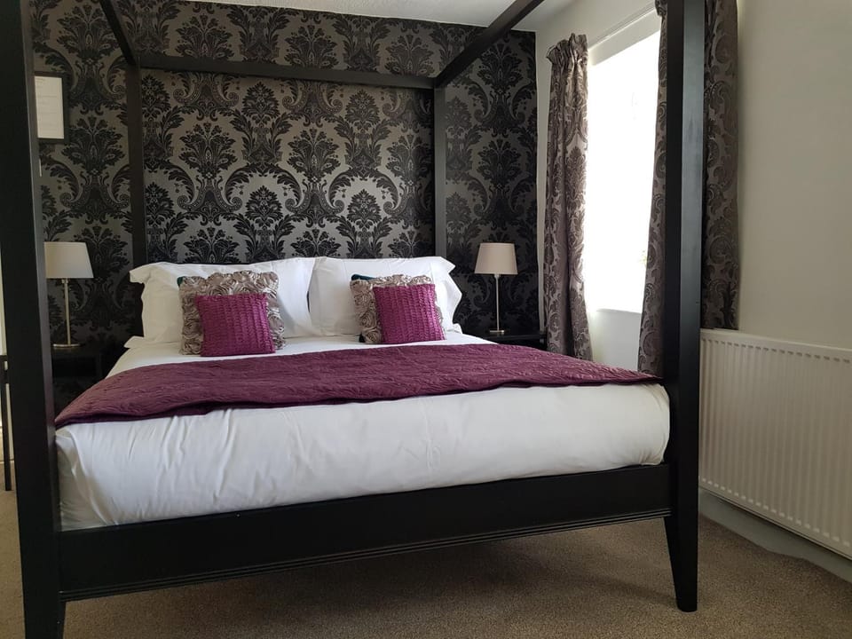 Ty Helyg Guest House Bed and Breakfast in Brecon