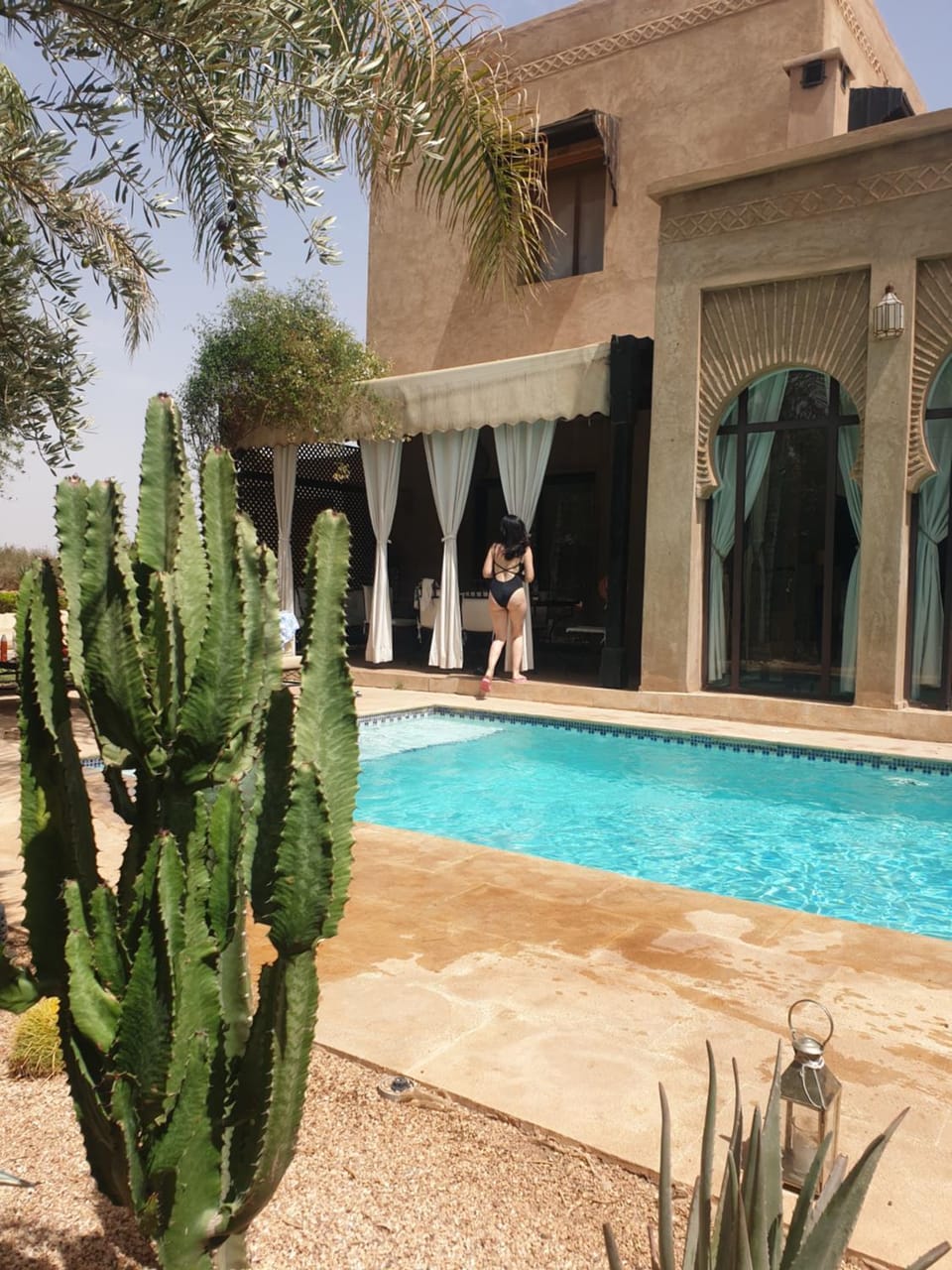 Swimming pool