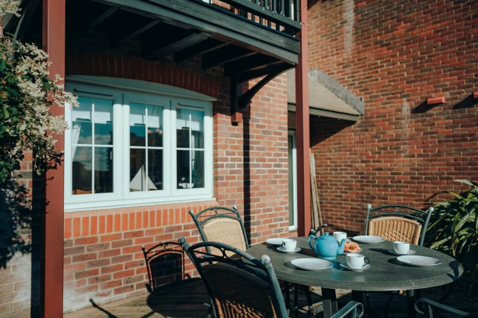 Patio, Balcony/Terrace