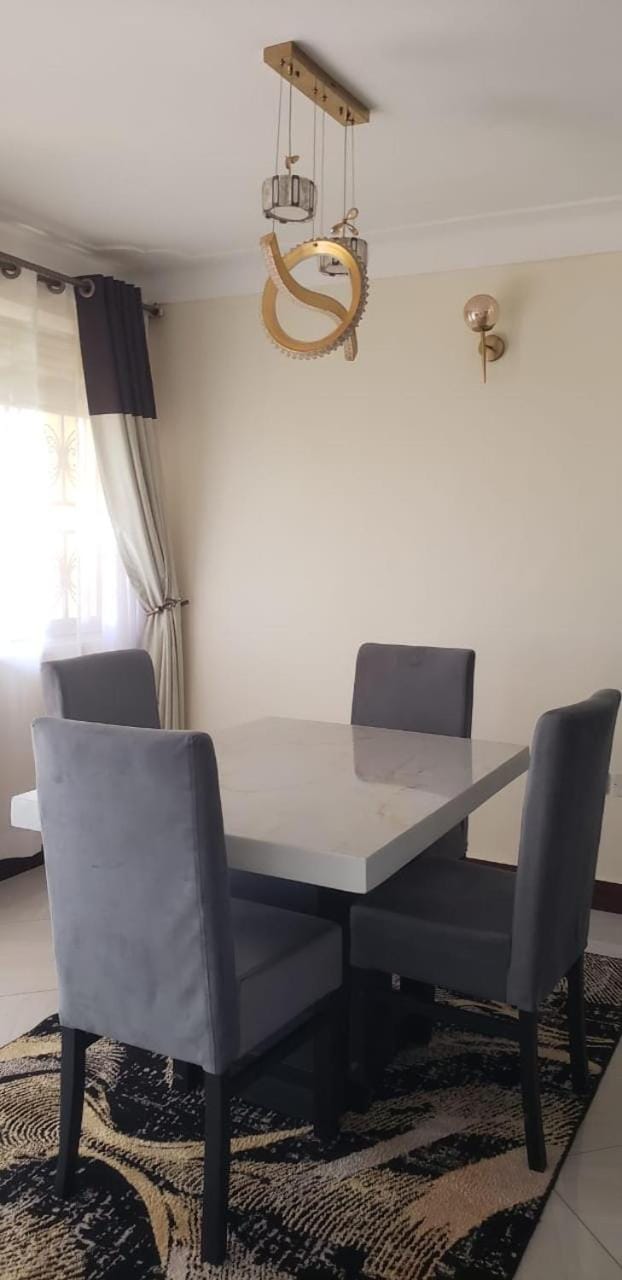 Serenity LakeView 4BR Duplex Entebbe Close to Airport Apartment in Uganda