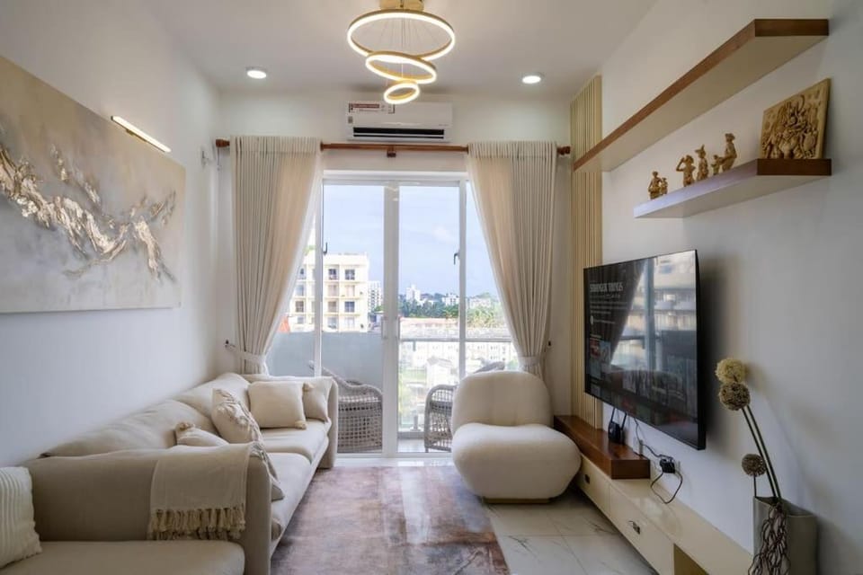 Gold Lavina - A Luxury Sea View Apartment Apartment in Dehiwala-Mount Lavinia