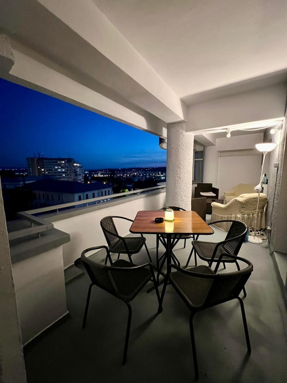 Balcony/Terrace, Balcony/Terrace