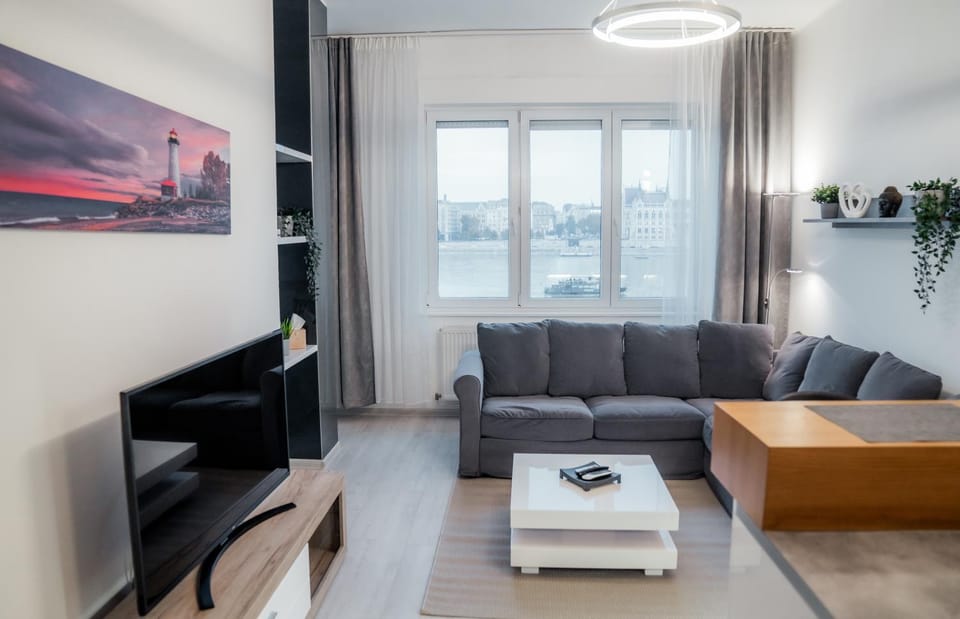 Parliament Panorama Apartment in Budapest