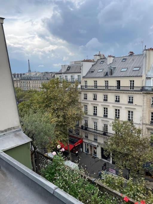 Appartment au cœur de Paris 8e Apartment in Paris