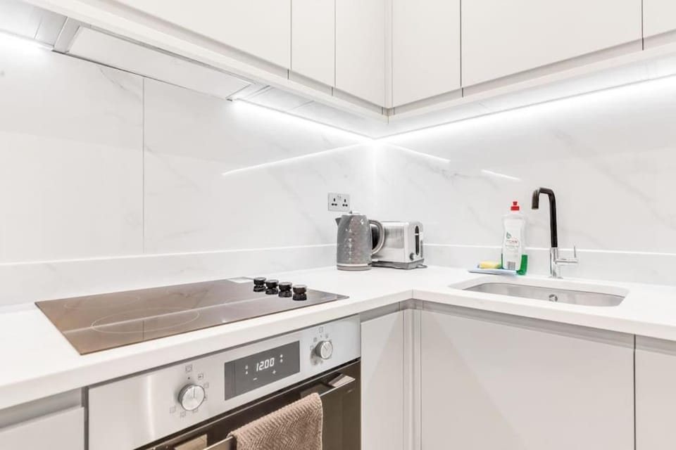 WOW Abbey Road Apartment - Sleeps up to 8 Apartment in City of Westminster