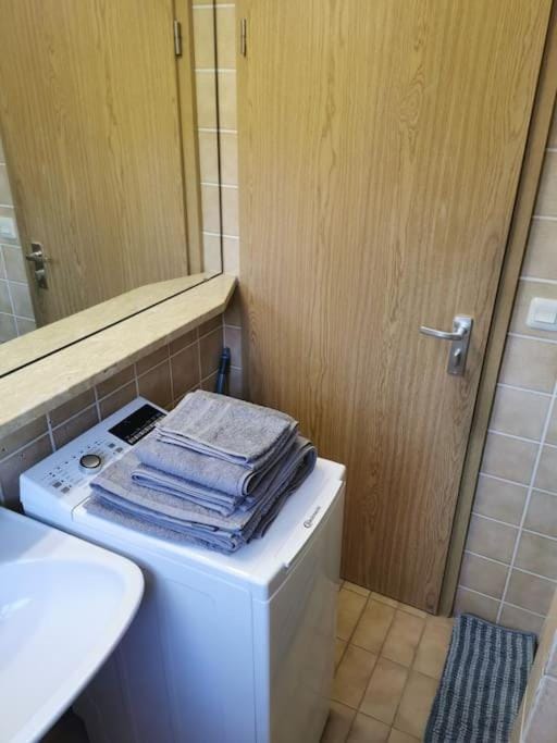Bathroom, washing machine