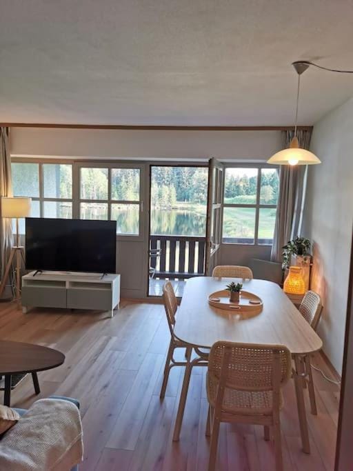 TV and multimedia, View (from property/room), Balcony/Terrace, Living room, Dining area