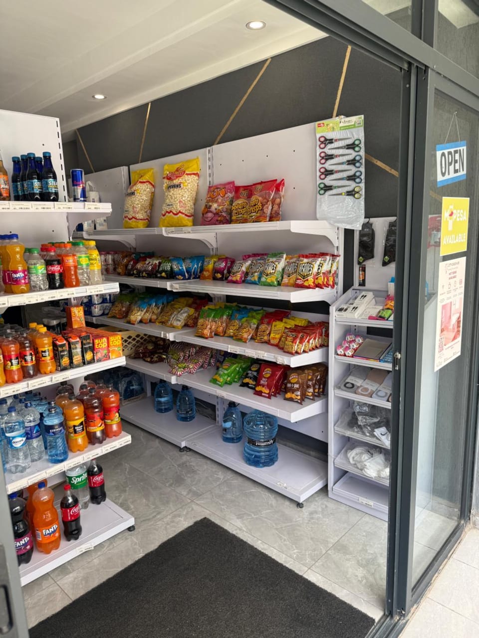 On-site shops, Supermarket/grocery shop