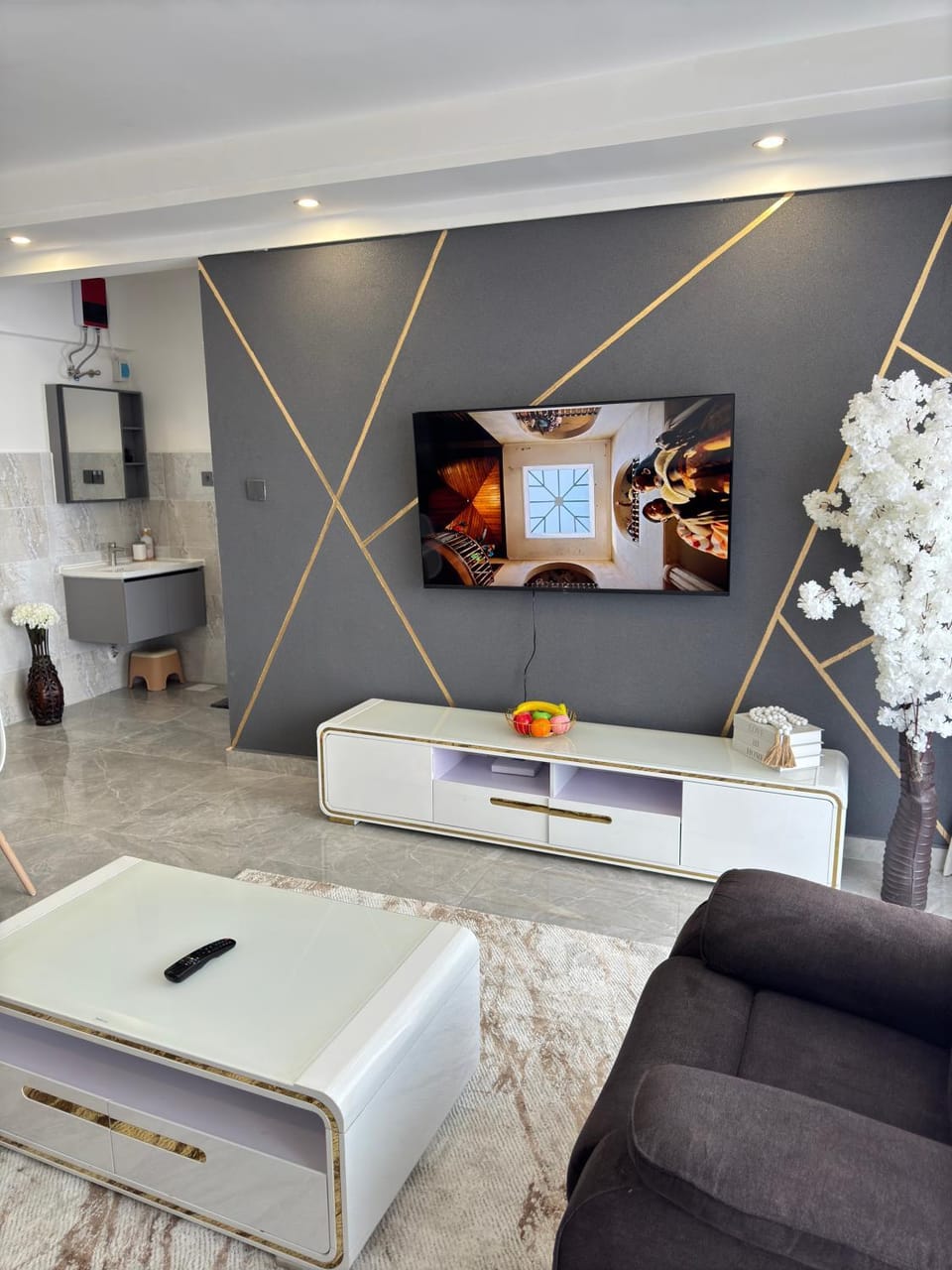 TV and multimedia, Seating area